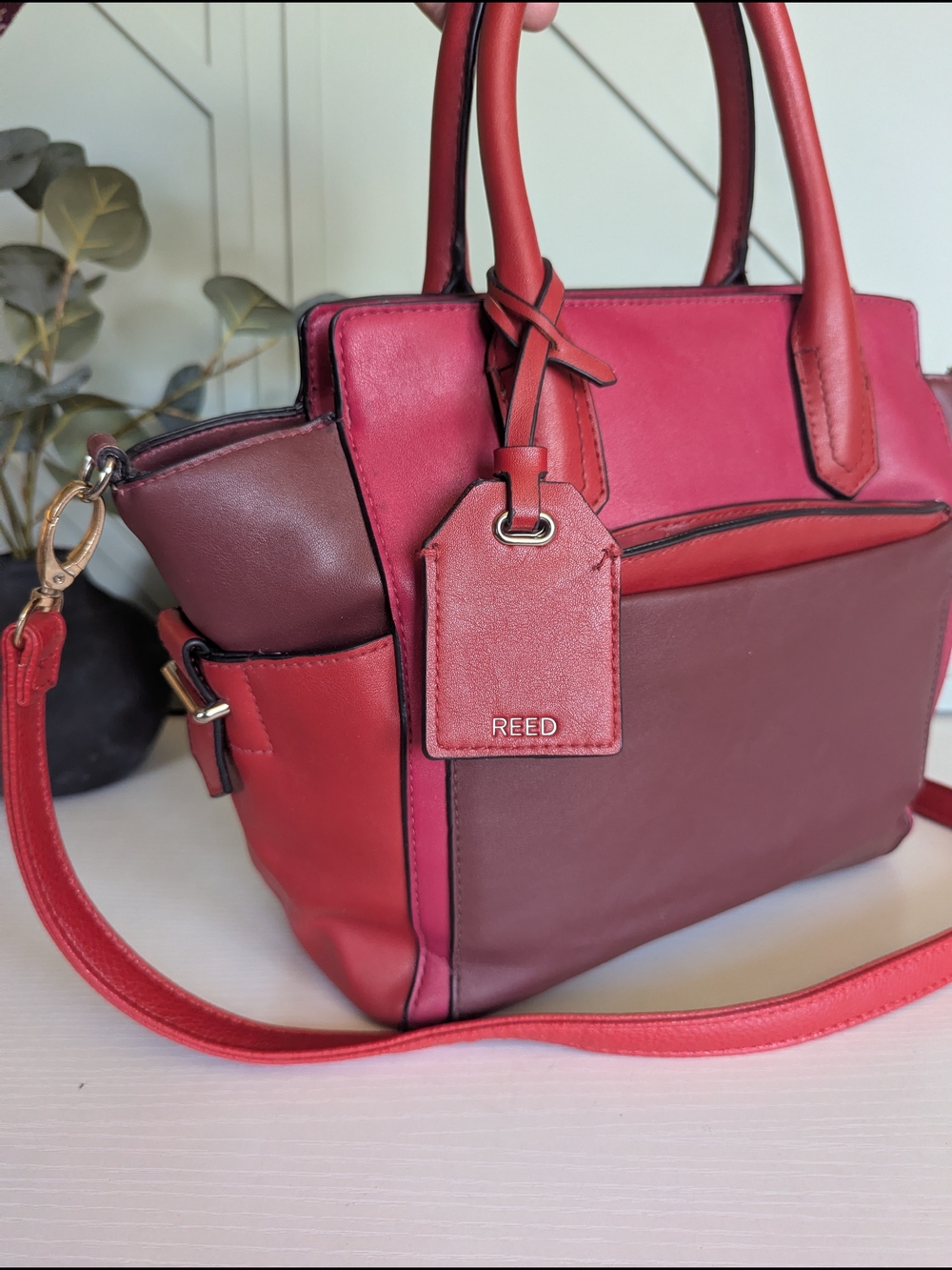 Reef Two-Tone Pink Leather Satchel with Detachable Strap - Picture 3 of 15